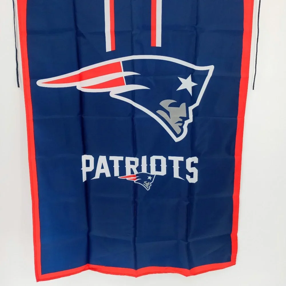 NWOT New England Patriots 2' X 4' Flag